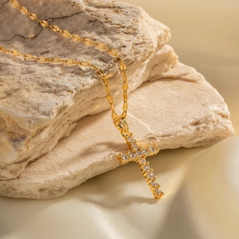 Youthway 18K Gold Plated Stainless Steel Cross Pendant Necklace for Women