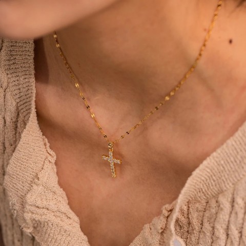 Youthway 18K Gold Plated Stainless Steel Cross Pendant Necklace for Women