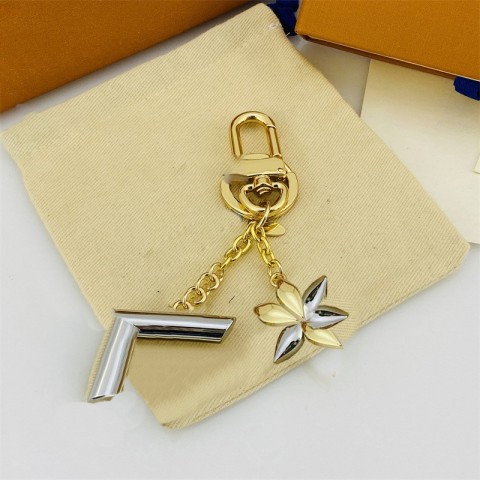Luxury 18K Gold Plated Car Keychain for Men - Fashion Spring New Alloy Pendant
