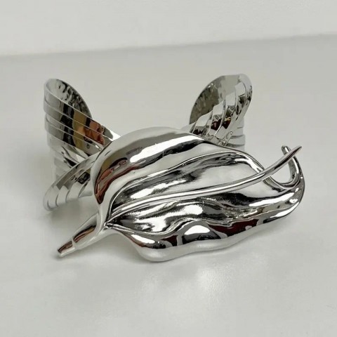 Luxury Iris Bangle for Women, Exaggerated Light Design, High-grade Niche Jewelry