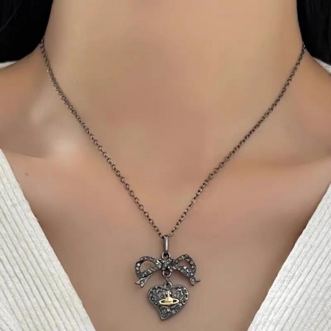 Vivienmes High-Quality Titanium Black Bow Necklace for Women