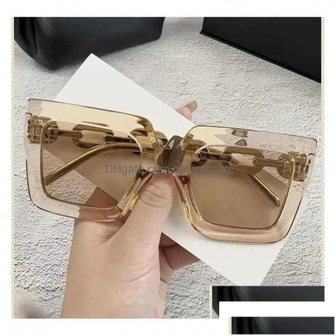 New Women's UV Resistant Chain Square Frame High-End Fashion Sunglasses W241028