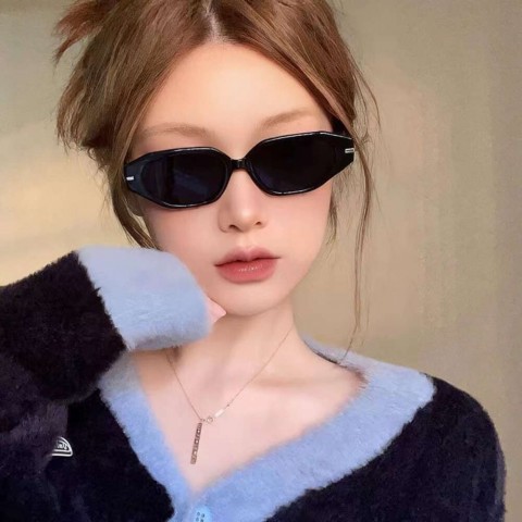 Desginer Gm Gentle Monster Cat Eye Sunglasses for Women - Slimming & Trendy