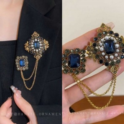 Studded Pearl Square Brooch, Retro Bohemian Design for Women, Niche Fashion Accessories, Gift Idea w250507
