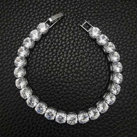Luxury Women's Diamond Zircon Bracelet with Shiny Crystal in Silver Plating