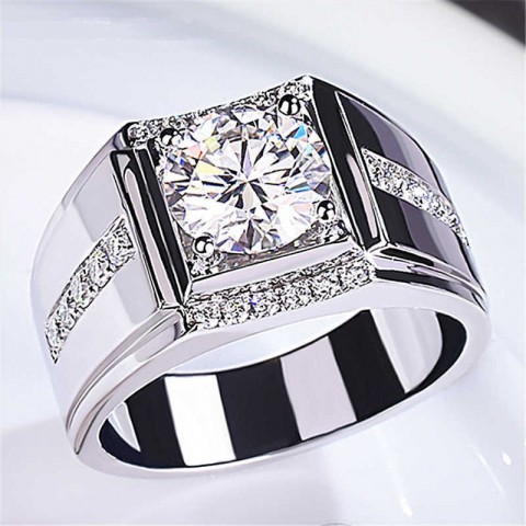 Jin Baoyuan Men's Mighty Gold Plated Band Ring with High Carbon Diamond Zircon