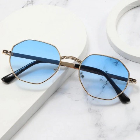 Luxury Brand B6668 Classic Square Sunglasses for Men and Women with Punk Hip Hop Style