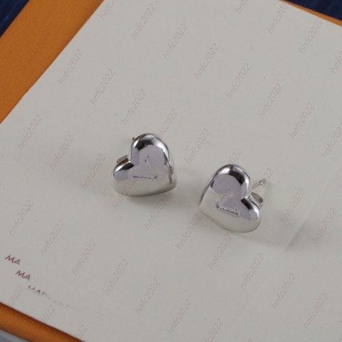 Smooth Heart Stud Earrings with Peach-Inlay Design for Women