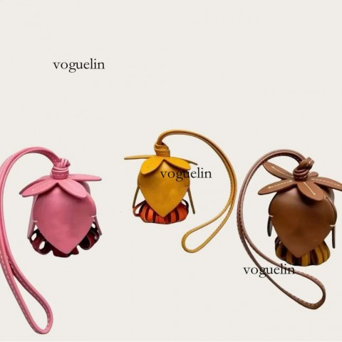 Top Designer Yellow Butterfly Keychain for Ladies - High-Quality 3A Stainless Steel