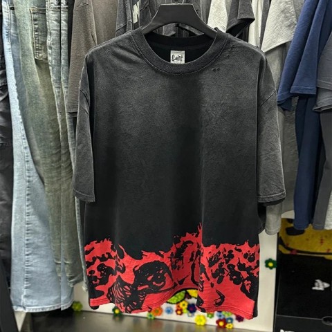 2023 Spring/Summer Men's Oversized Vintage Washed Black T-Shirt with Damaged Holes and Red Letter Print