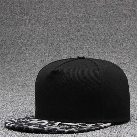TOHUIYAN Unisex Leopard Print Baseball Cap with Adjustable Strap for Autumn & Outdoor Wear