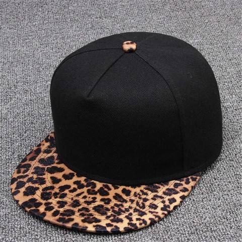TOHUIYAN Unisex Leopard Print Baseball Cap with Adjustable Strap for Autumn & Outdoor Wear
