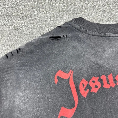 2023 Spring/Summer Men's Oversized Vintage Washed Black T-Shirt with Damaged Holes and Red Letter Print