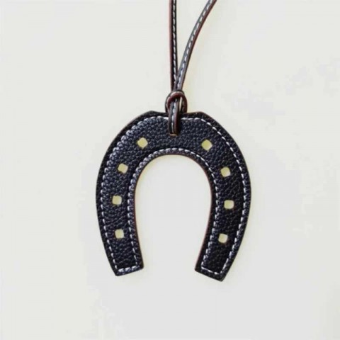 Elegant Women's Horseshoe Keychain with PU Leather Strap - Bohemian Style Accessories H250115