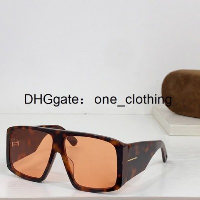 Comfortable Unisex Oversized Rectangular Sunglasses with UV400 Protection and Photochromic Lenses 1036