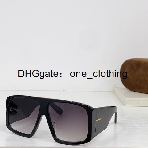 Comfortable Unisex Oversized Rectangular Sunglasses with UV400 Protection and Photochromic Lenses 1036