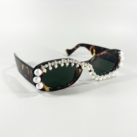 Retro Rhinestones Women Sunglasses with Pearl Detail - UV400 Protection