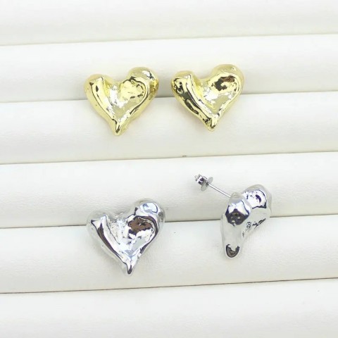 Unique Bohemian Gold/Silver Plated Copper Heart Stud Earrings for Women