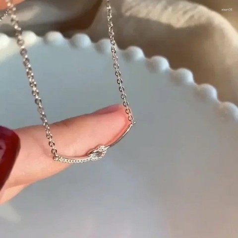925 Sterling Silver Round Pendant Necklace with Sparkling CZ for Women