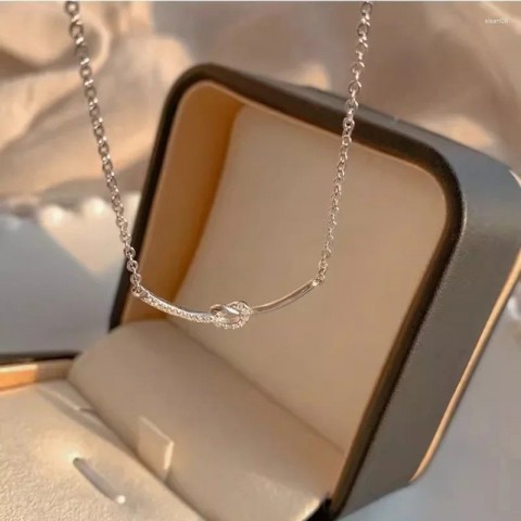 925 Sterling Silver Round Pendant Necklace with Sparkling CZ for Women