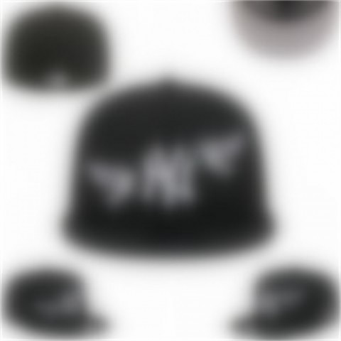 Fitted Baseball Caps for Unisex - Customizable Embroidered Sport Hats