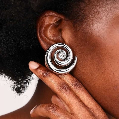 Vintage Gold Spiral Texture Stud Earrings for Women - Exaggerated Metal Gloss Charm Jewellery Gift