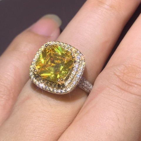 Sparkling Luxury 925 Sterling Silver Ring with Yellow CZ for Women