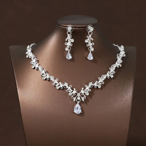 Itacazzo Four-Piece Bridal Headwear Set - Crown, Necklace, Earrings