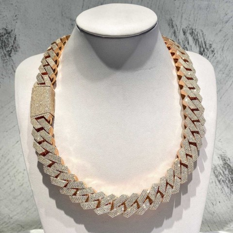 Cuban Link Necklace with Moissanite for Men 2024