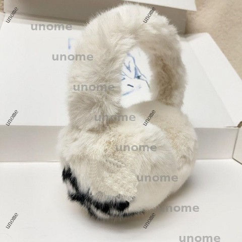 Luxury Unisex Cashmere Shawls & Earmuffs Set - Classic White & Black DJD2411047