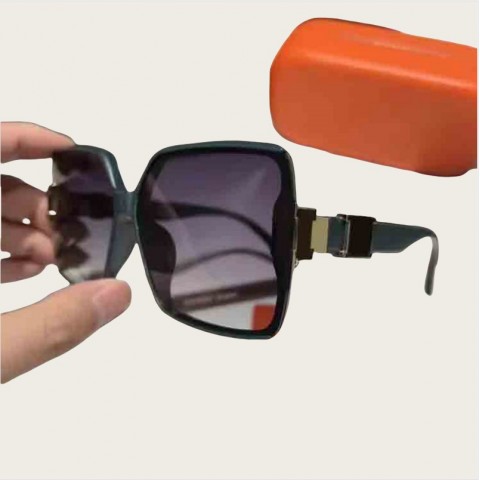 Square Polarized Sunglasses for Women - UV380 Protection, Mixed Colors