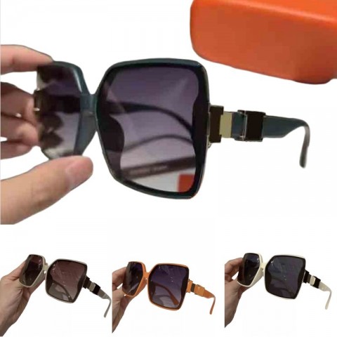 Square Polarized Sunglasses for Women - UV380 Protection, Mixed Colors