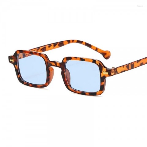 Retro Fashion Square Sunglasses Men Women UV400 Protection Blue Leopard Gradient