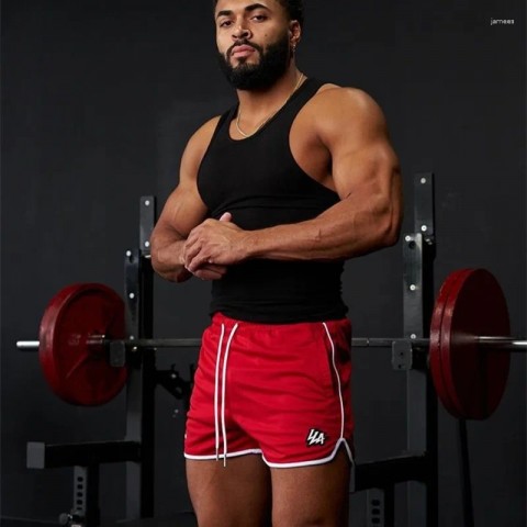 High-Quality Men's Lightweight Quick-Dry Fitness Shorts for Workout