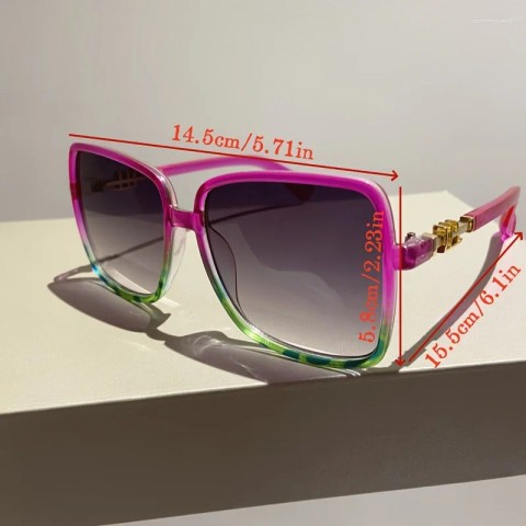 Retro Lightweight Oversized Sunglasses - Blue & Red Gradient Lens for Men