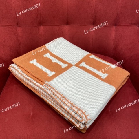 2024 Premium Wool and Cashmere Shawl Blanket for Family Use