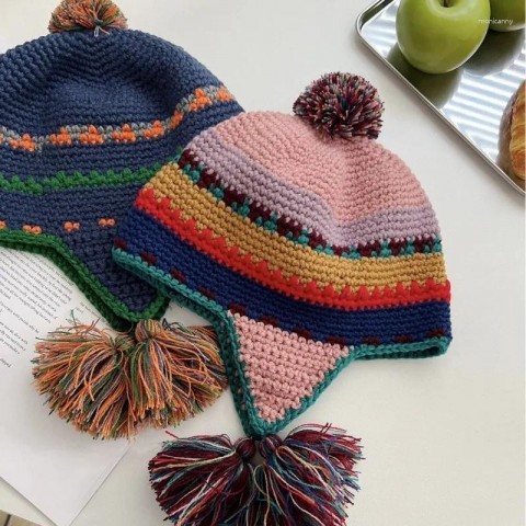 Japanese Hand-Woven Contrasting Beret with Ear Protectors