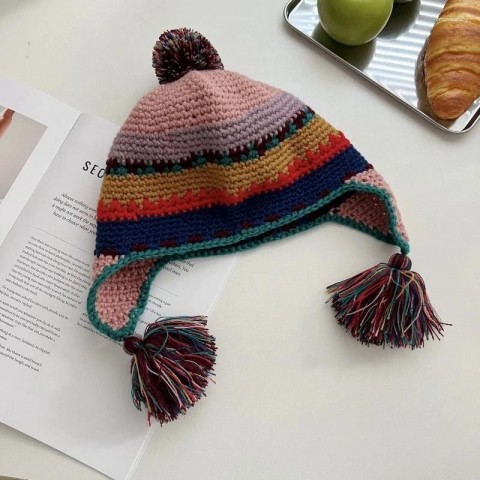 Japanese Hand-Woven Contrasting Beret with Ear Protectors