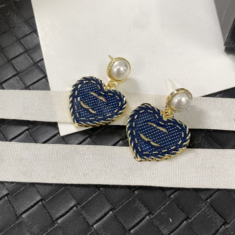 Luxury 925 Silver Heart Stud Earrings with 18K Gold Plating - Classic Fashion for Women