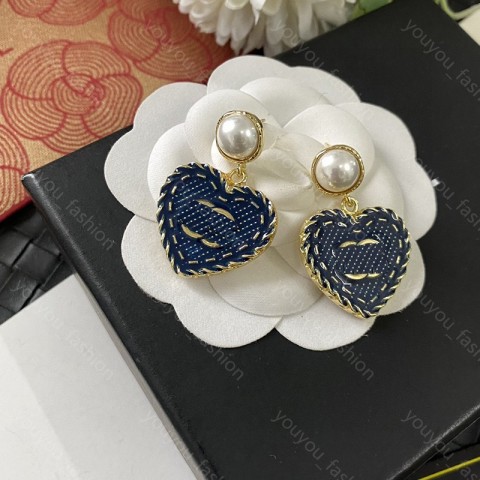 Luxury 925 Silver Heart Stud Earrings with 18K Gold Plating - Classic Fashion for Women