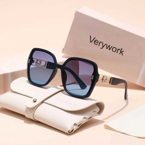 Retro Classic Wooden Frame Orange Sunglasses for Women - Perfect for Festivals w250509