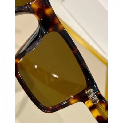 Havana Brown Designer Square Sunglasses with UV400 Protection for Men and Women