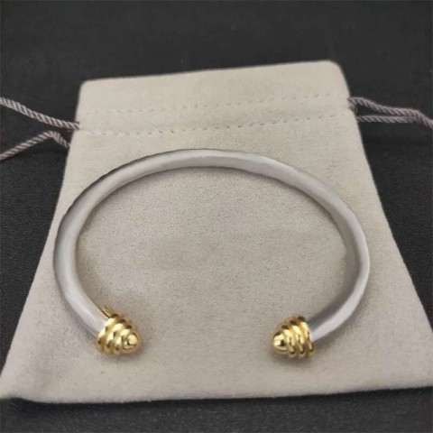 Elegant 18K Gold Plated Pearl Bangle for Women