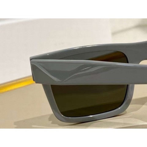 Havana Brown Designer Square Sunglasses with UV400 Protection for Men and Women
