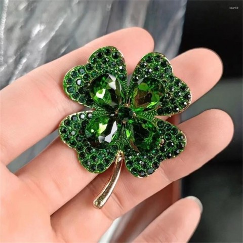 Elegant Green Crystal Four-leaf Clover Brooch