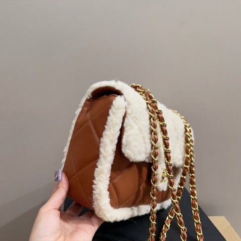 Luxury Women's Tech Fleece Shoulder Bag with Chain Detail