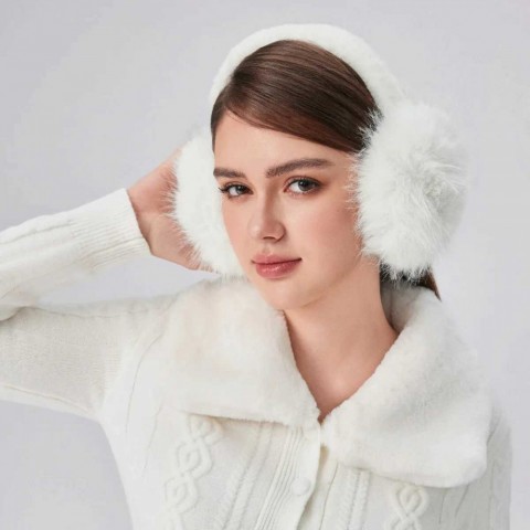 Comfortable Women's Foldable Plush Ear Muffs - Warm & Soft for Autumn Winter - Easy Storage W241205