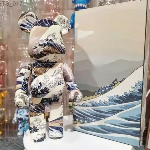 Novelty Bearbricks Collection 400% Cyberpunk Grizzly Statue Model L2403