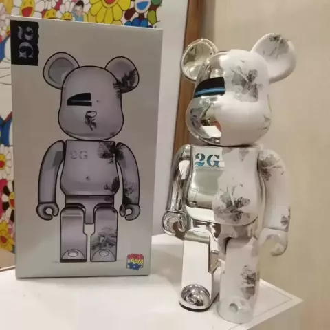 Novelty Bearbricks Collection 400% Cyberpunk Grizzly Statue Model L2403