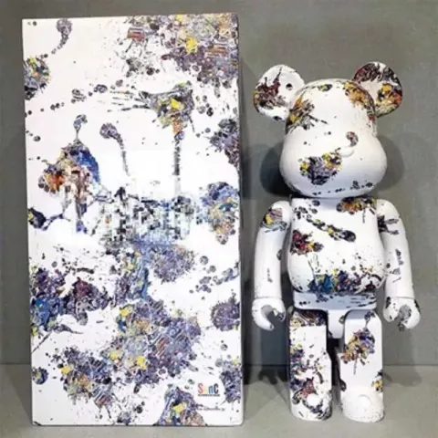 Novelty Bearbricks Collection 400% Cyberpunk Grizzly Statue Model L2403